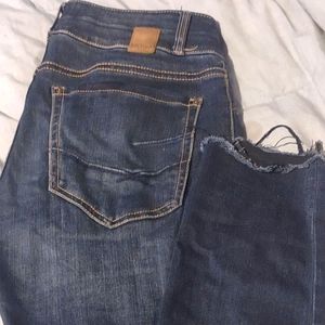 BKE distressed jeans